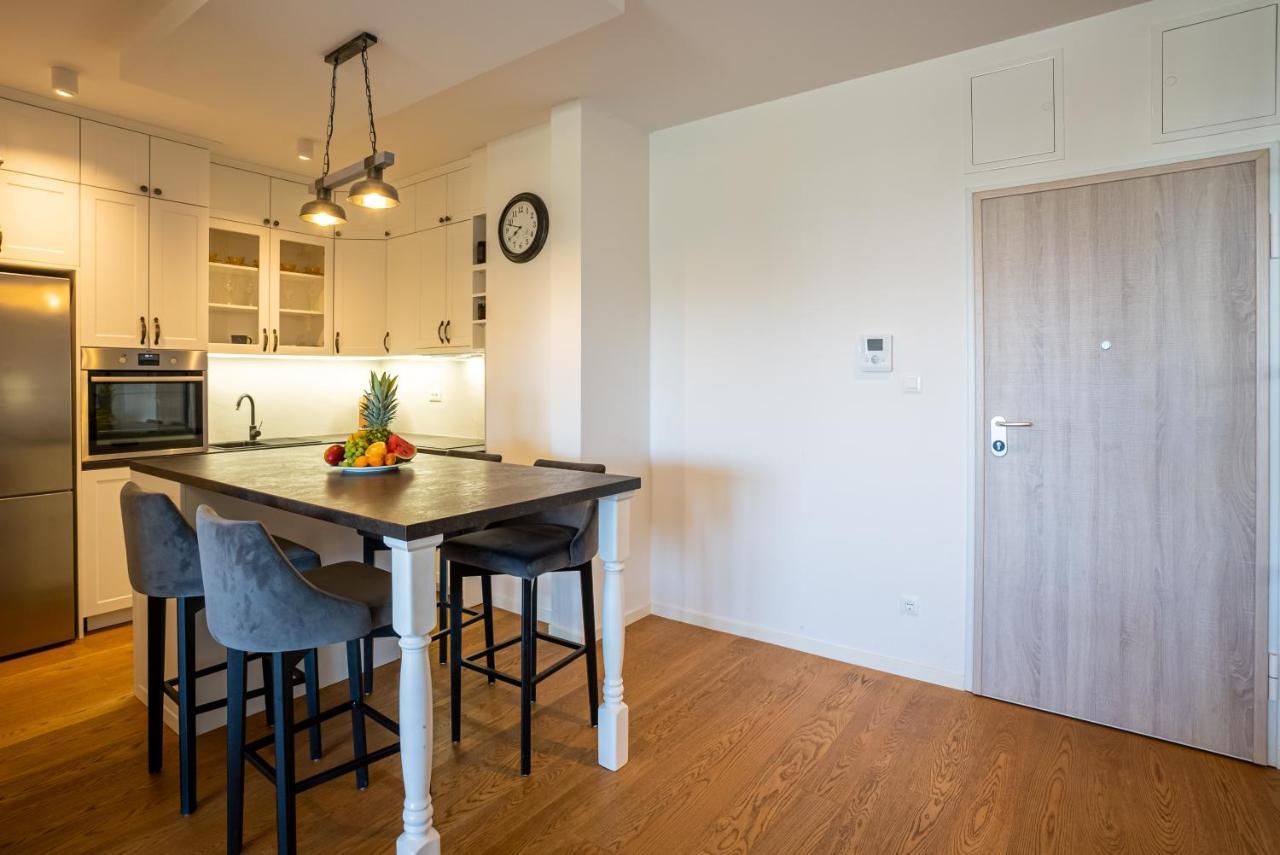 Morska Vila 6 Luxury Apartment Znjan Сплит Екстериор снимка
