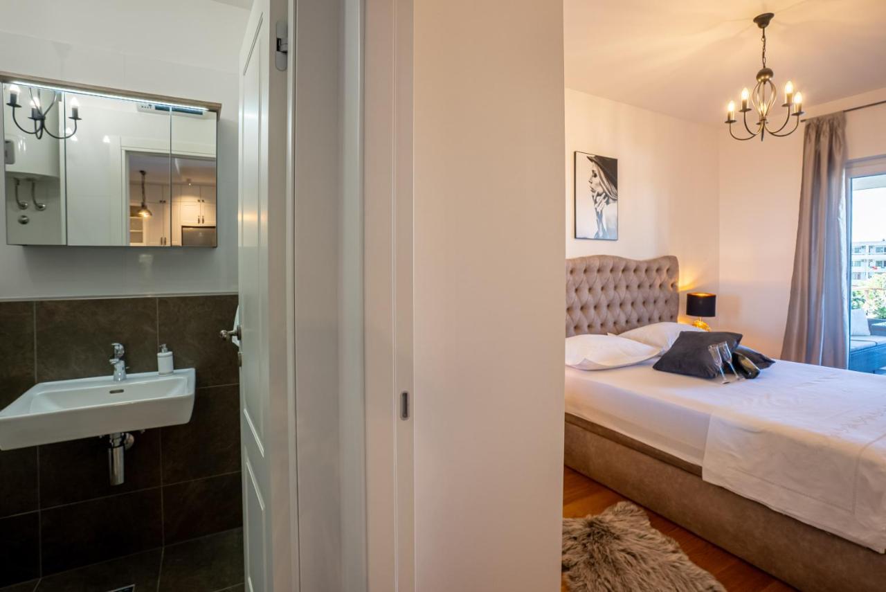 Morska Vila 6 Luxury Apartment Znjan Сплит Екстериор снимка